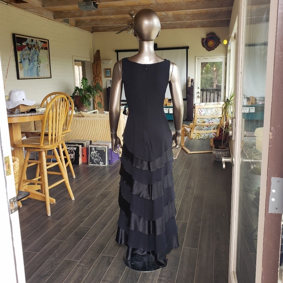 Emily in Paris Inspo: NWT Vintage Tadashi Shoji Silk Waterfall Dress - Picture 7 of 16